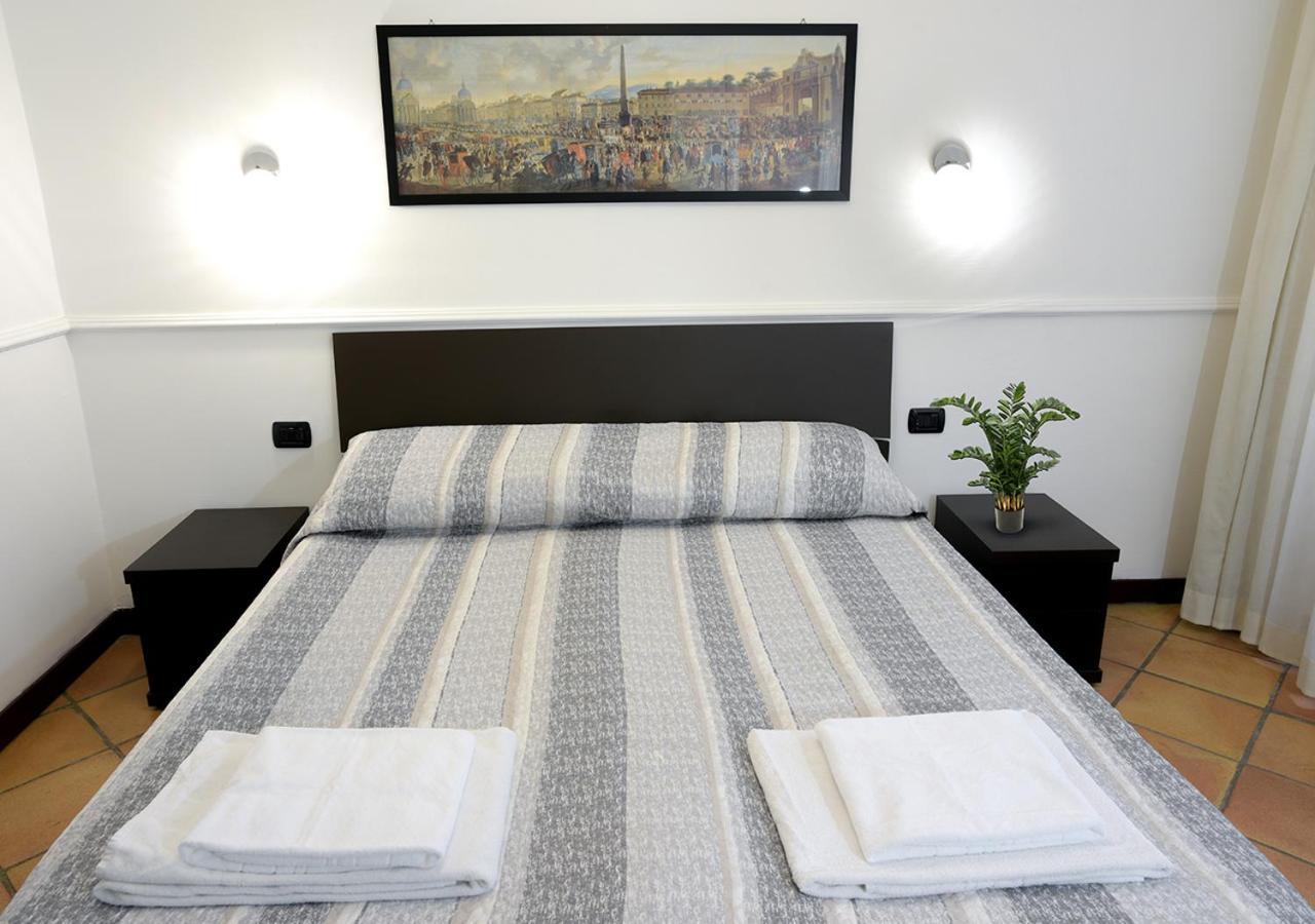 Gh Colosseum Rome Bagian luar foto